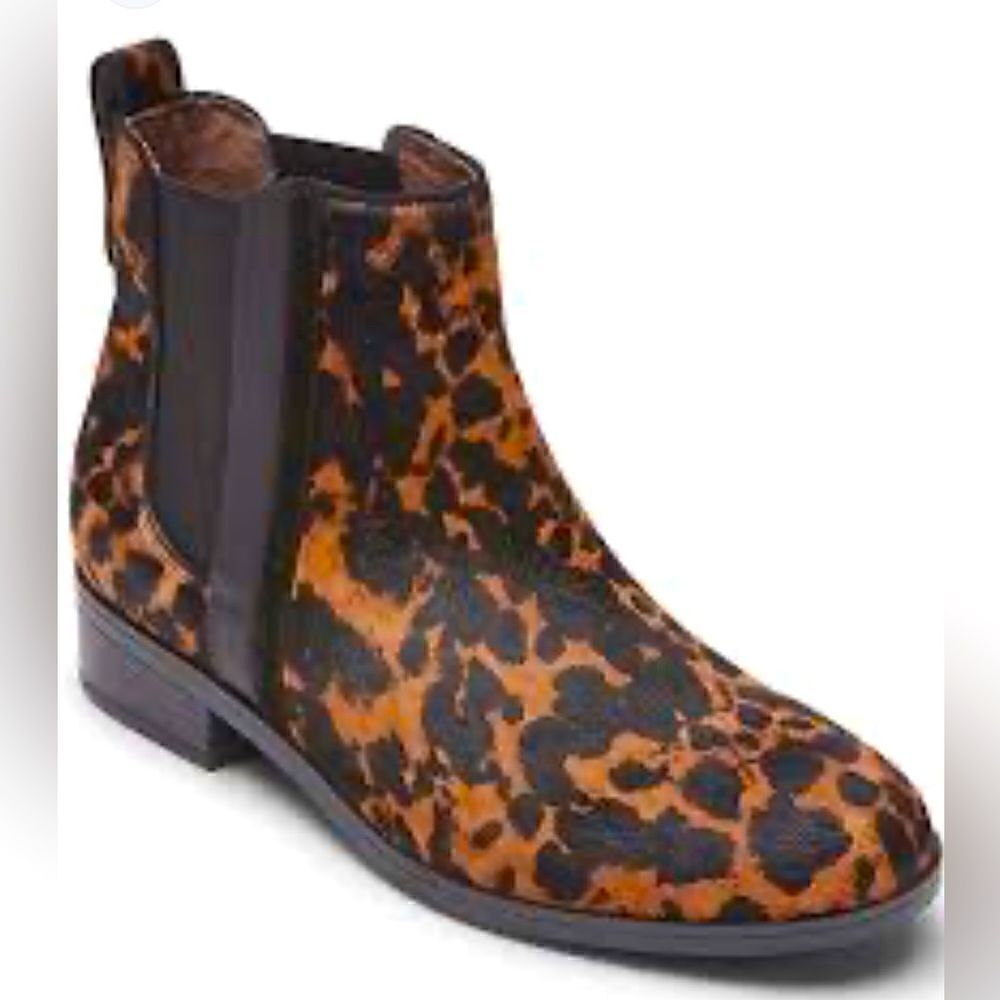 Rockport Larkin Chelsea Leopard cow hair Ankle boots NWT